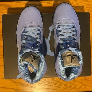 Size: 11 Jordan 5 Retro University Blues